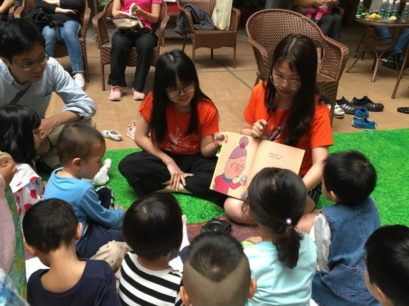 “怕浪费婆婆”的故事让孩子们懂得勤俭节约从身边的点滴做起